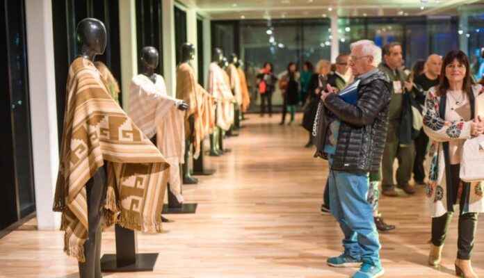 6112bd5afb06631e337ee582c80458f492c76191