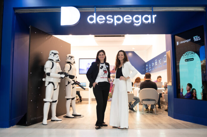 Despegar en Devoto Shopping (2)