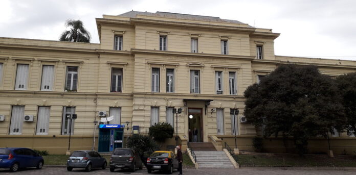 GNGthqx7V_950x468__1