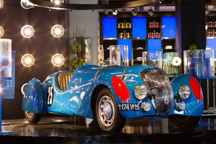 Peugeot_402aniversario_3