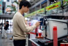 A orillas del río Pujiang, el aroma del café perdura mientras Dr.Coffee Castle apoya el 2025 PCA · Shanghái